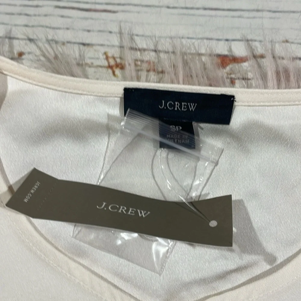 NWT J. Crew Puff-Sleeve Satin-Back Crepe Top Ivory Petite